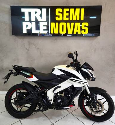 BAJAJ DOMINAR 160 BAJAJ DOMINAR 160